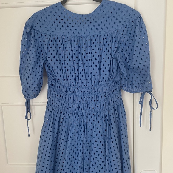 NWT Just Taylor Cotton Eyelet Smocked Waist Lined Dress Size 6 - Picture 4 of 7
